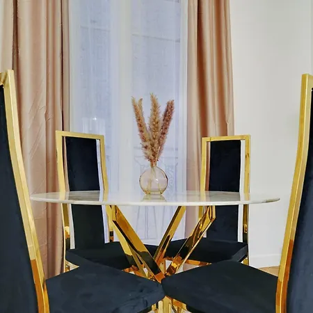 Apartment Prestigieux 2 Pieces Champs-elysees George V